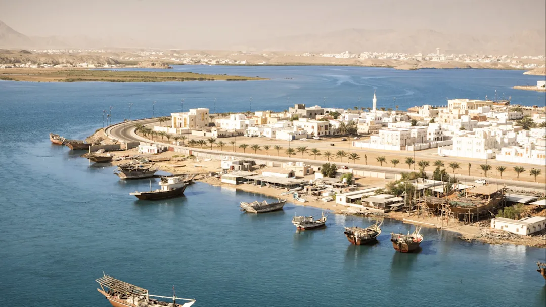 Oman mit Mietwagen: sandiges Wüstenabenteuer