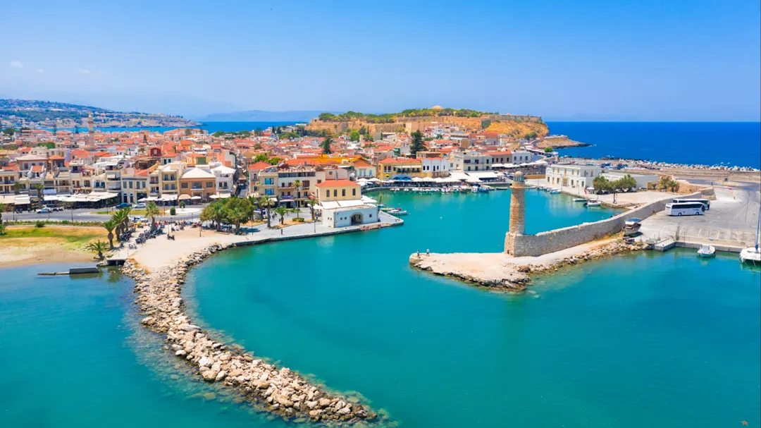 Alter venezianischer Hafen von Rethymno, Kreta, Griechenland. 