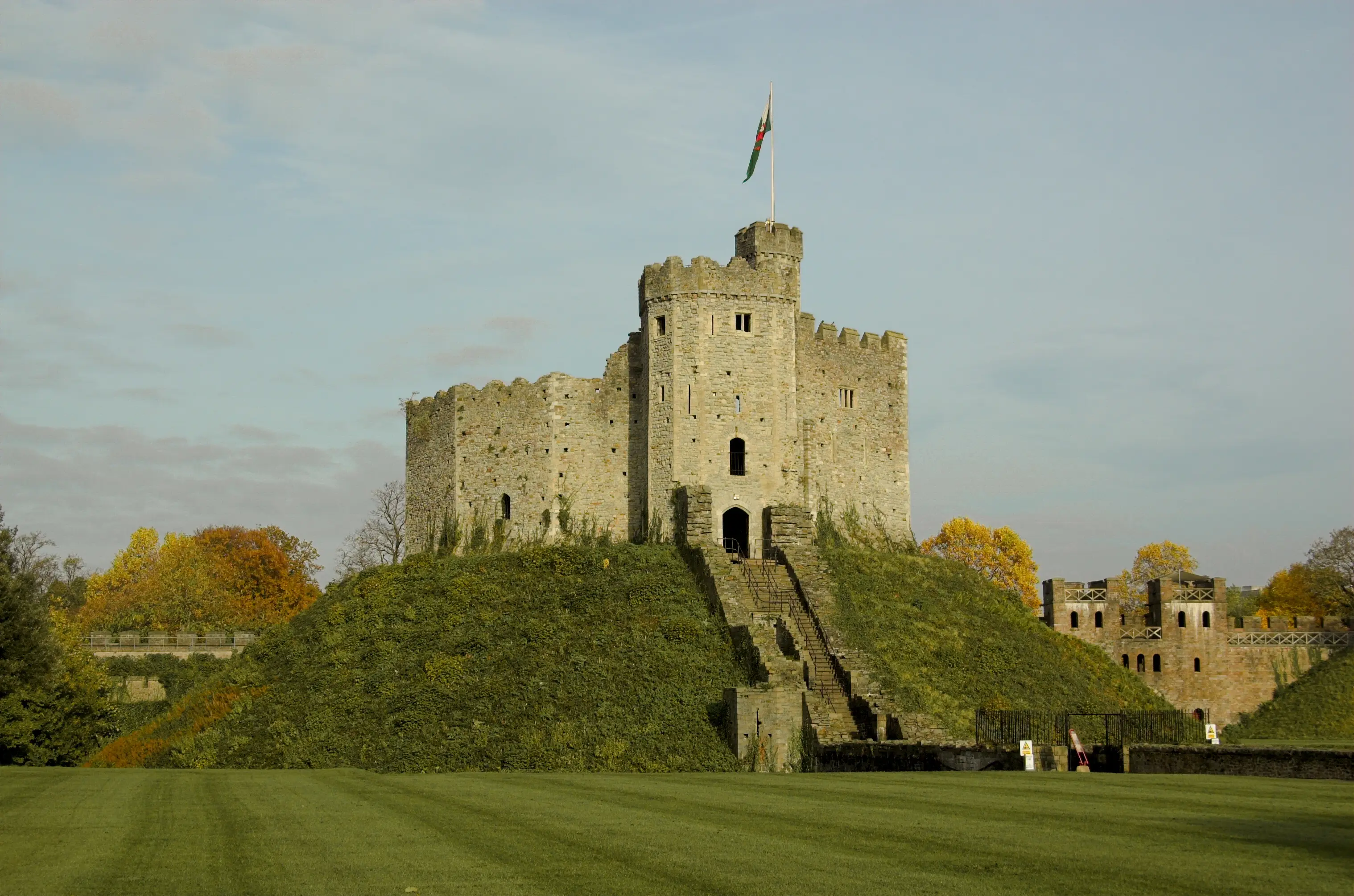Blick auf das Cardiff-Schloss, Wales, Vereinigtes Königreich.

