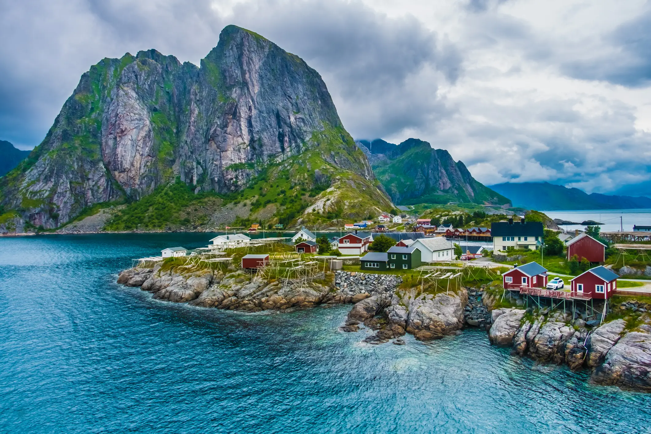 Rorbuer Hütten bei Nusfjord, Lofoten, Norwegen.

