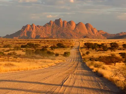 Namibia Rundreise 2 Wochen: Wüste, Etosha & Waterberg - Image 1