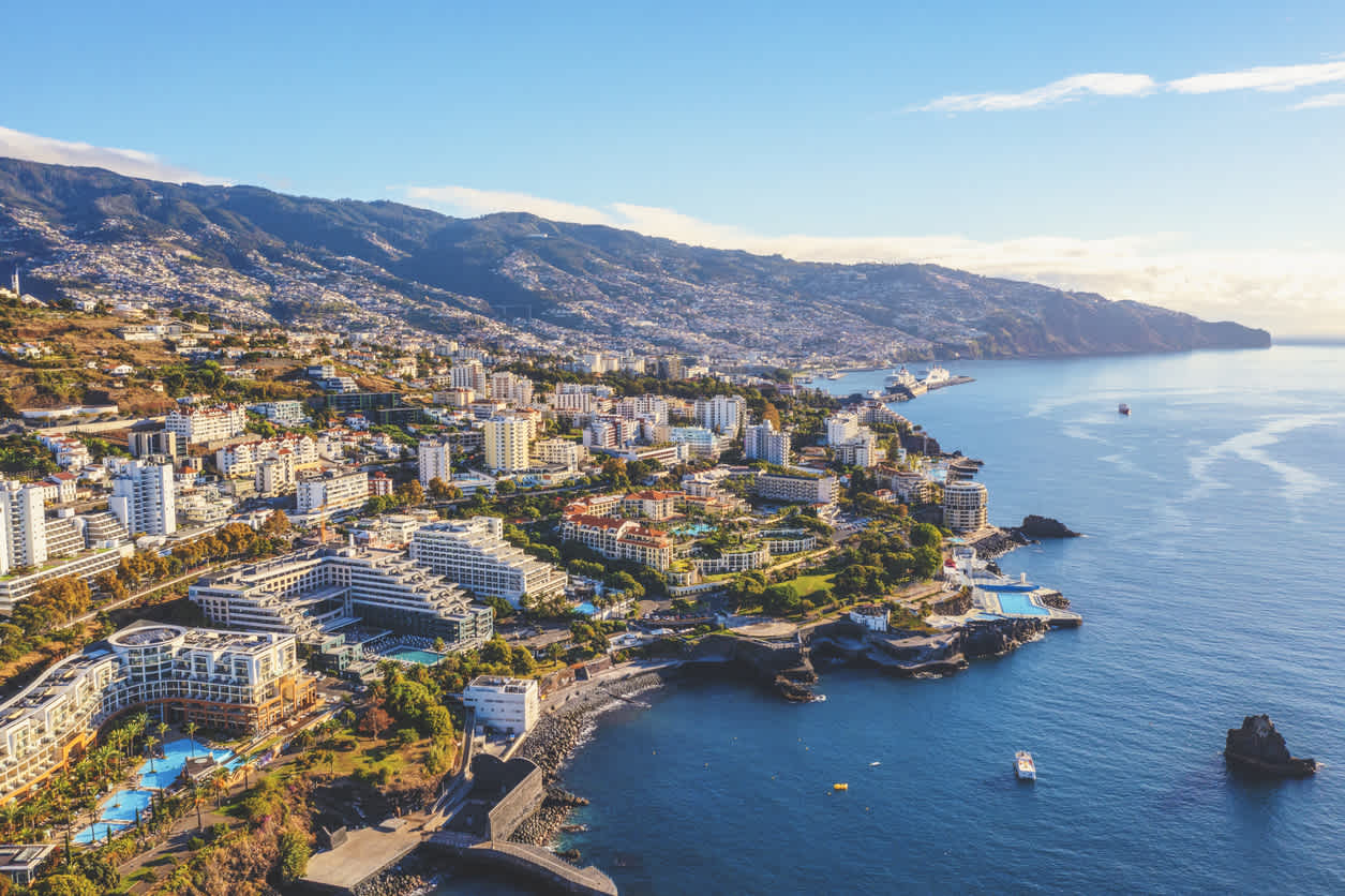 Bucht von Funchal Madeira Insel Portugal Luftaufnahme