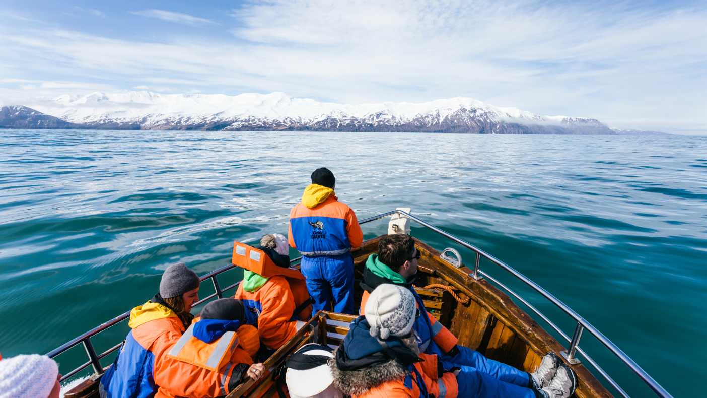 Bateau d'observation des baleines, mer arctique Húsavík