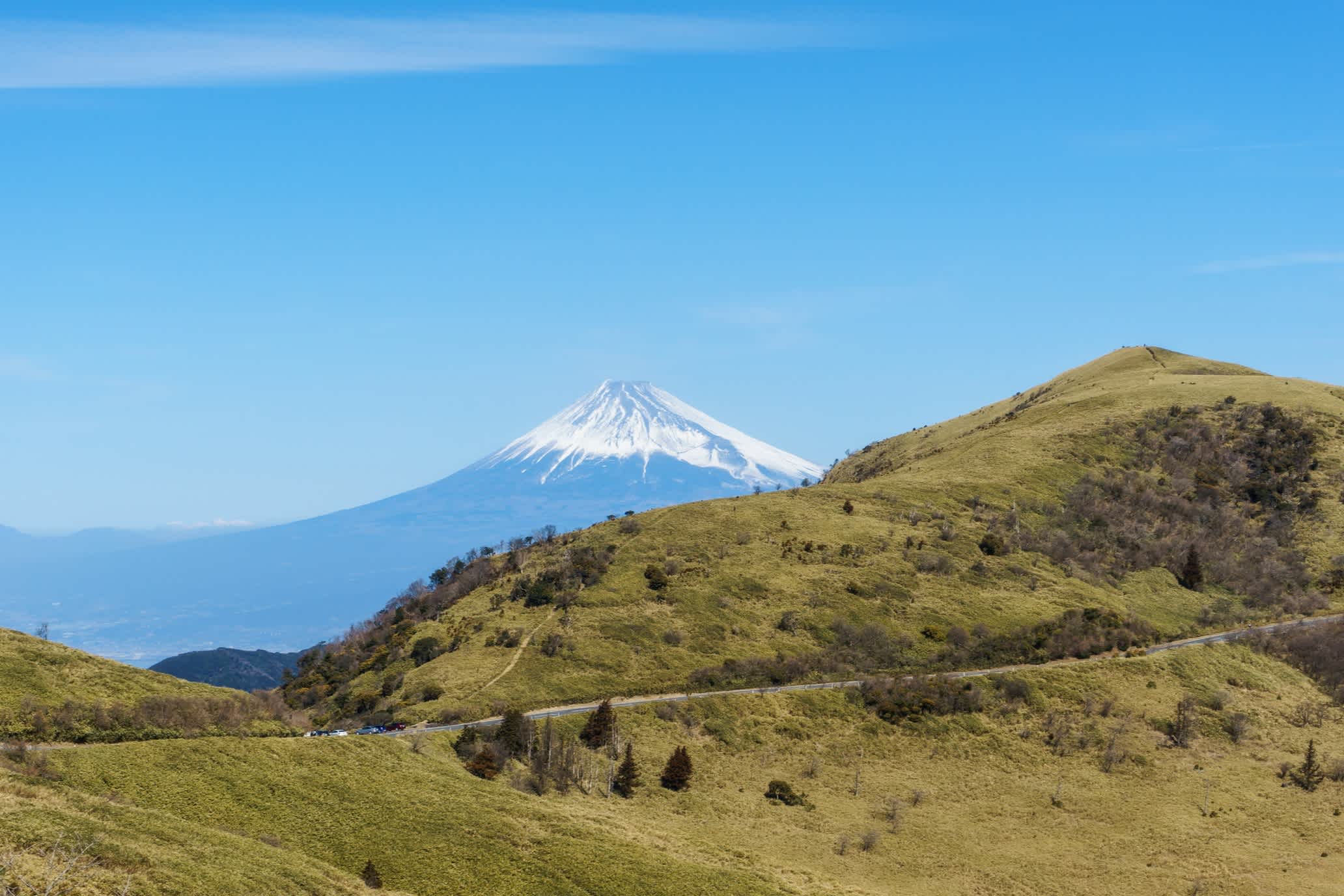 Bergstrecke mit Blick auf den Mt. Fuji