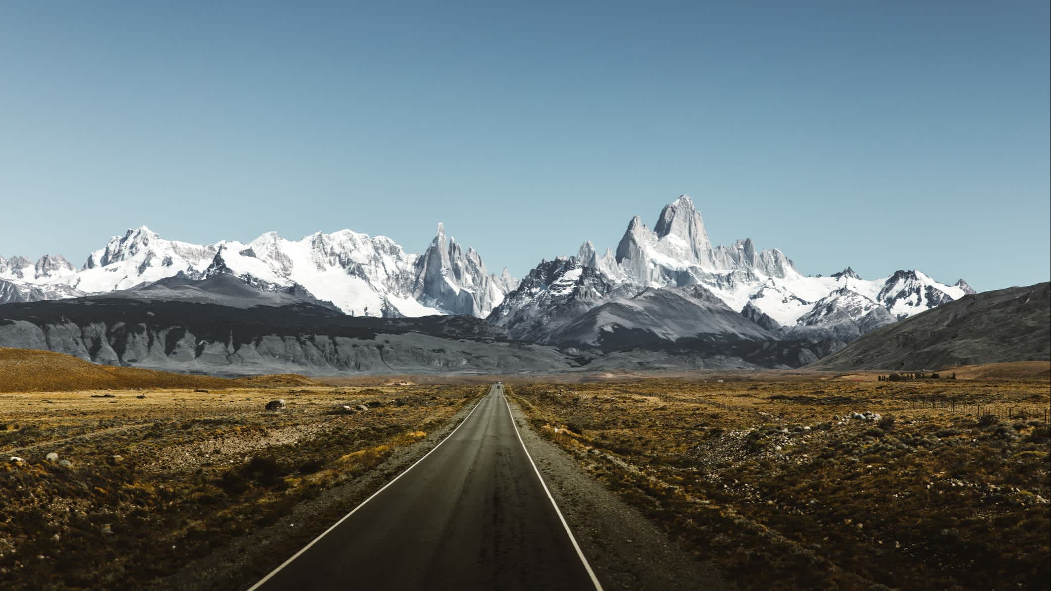 Blick auf die Straße nach Fitz Roy in Patagonien, Argentinien. 