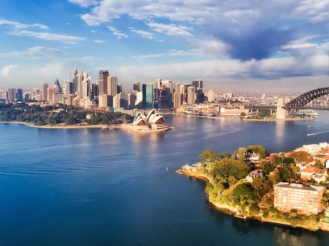 Blick auf das Opernhaus und die Harbour Bridge. Sydney, New South Wales, Australien.
