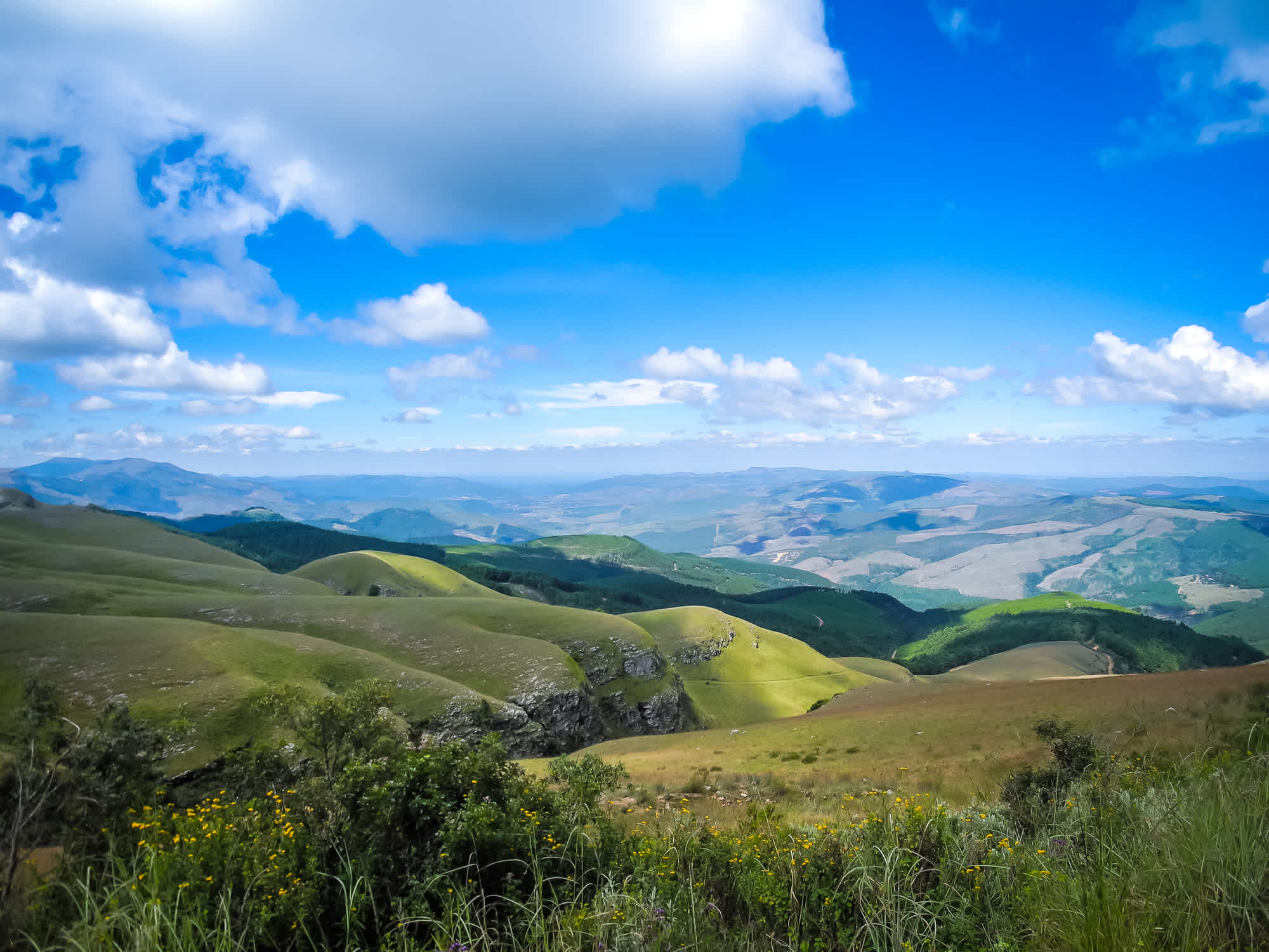 Heuvels van Hazyview in Mpumalanga, Zuid-Afrika.