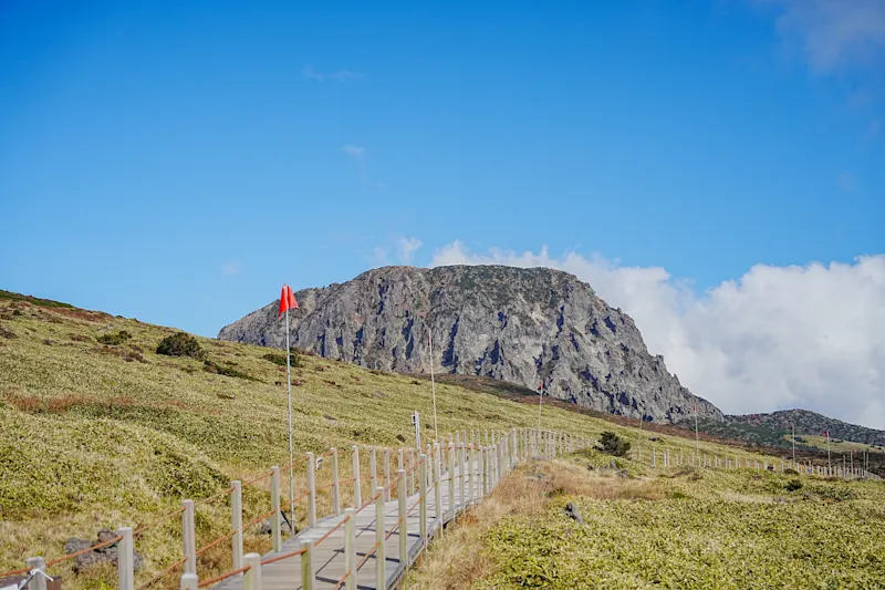 Wanderweg auf dem Berg Hallasan (in Jeju lsland)
