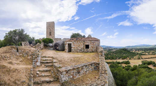 Ruinen der Burg Pedres in der Umgebung von Olbia - Sardinien