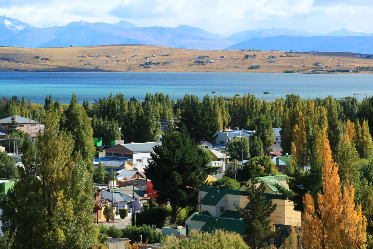 Vue sur la ville d'El Calafate en Patagonie, Argentine