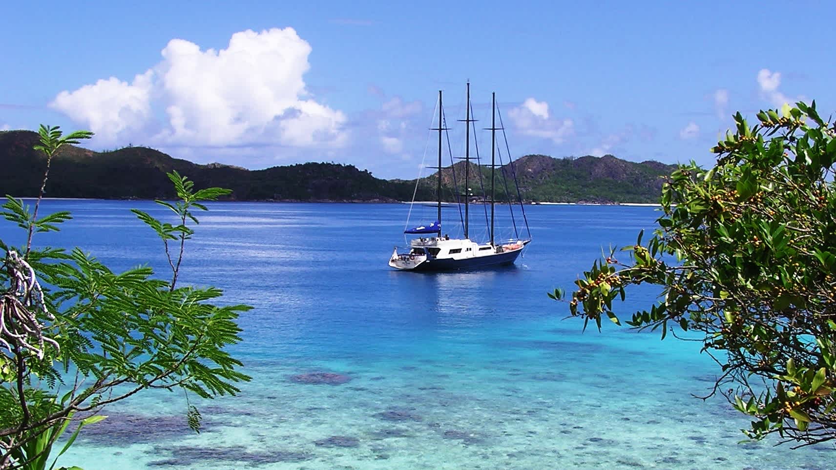 Un voilier aux Seychelles, Silhouette Cruises