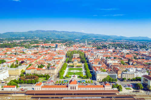 Luftaufnahme des historischen Stadtzentrums von Zagreb, Kroatien.