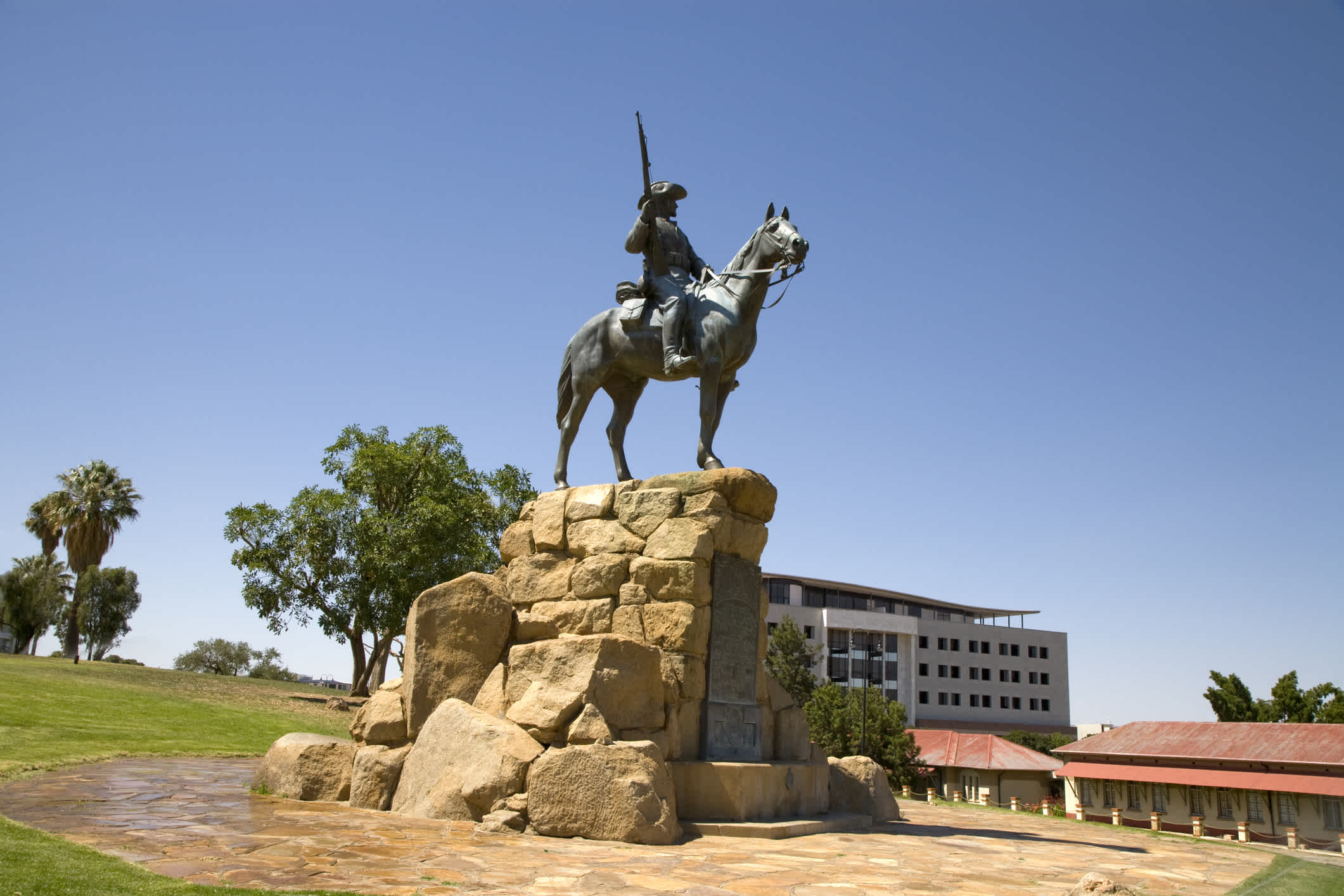 Umstrittenes Denkmal in Windhoek: das Reiterdenkmal - in Berlin gegossen