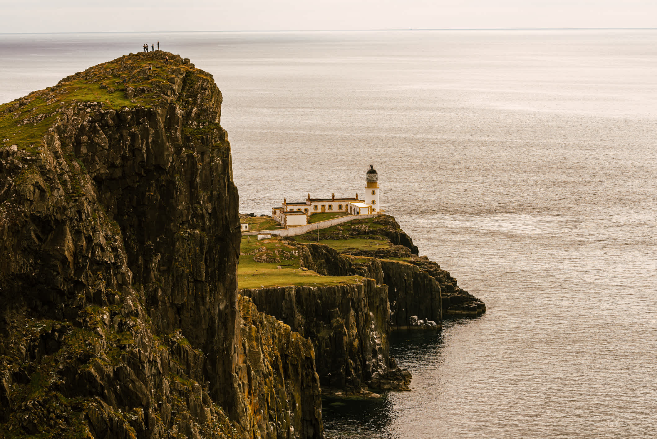Le phare de Neist Point sur l'île de Skye en Écosse