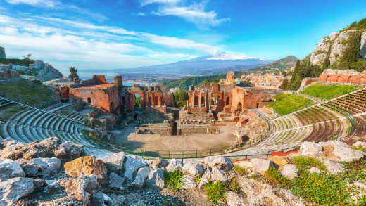 Antikes Theater - eine besondere Sehenswürdigkeit bei einem Taormina Urlaub