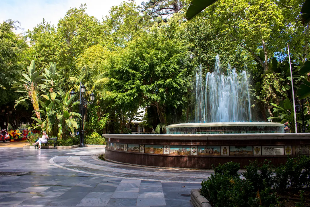 Alameda Park, Marbella, Spanien Aufnahme eines Brunnens im Alameda Park