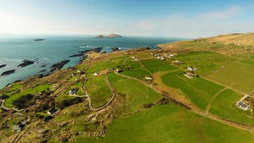 Blick über den Ring of Kerry an der westlichen Küste von Irland