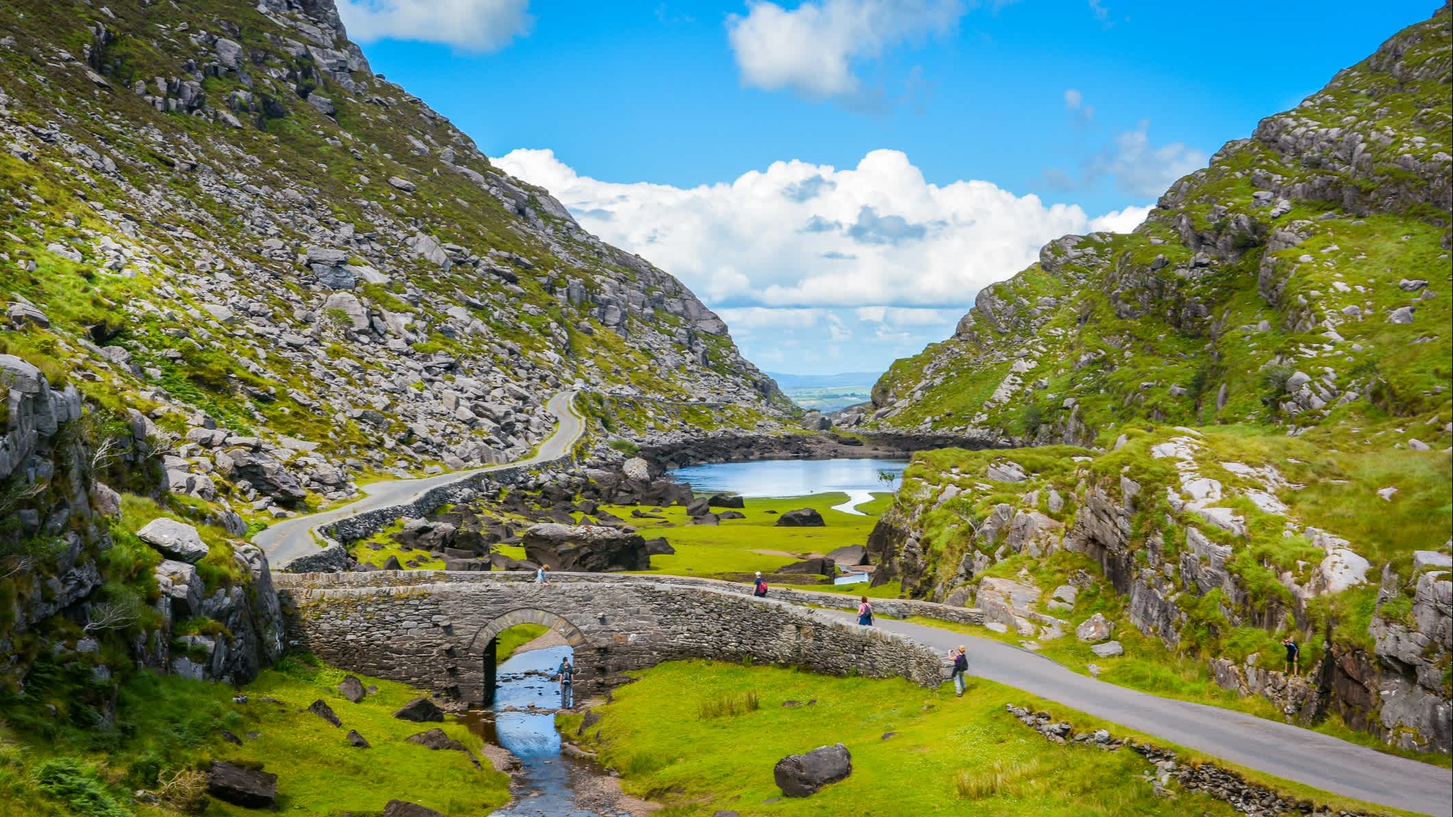 Malerische Aussicht auf Gap of Dunloe, County Kerry, Irland.