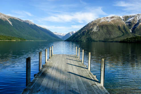 Lake Rotoiti in het Nelson Lakes National Park op het Zuidereiland van Nieuw-Zeeland.