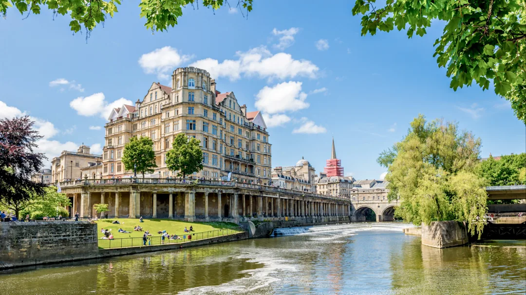 Bath and Stonehenge Tour From London: Elegance and Ancient Wonders