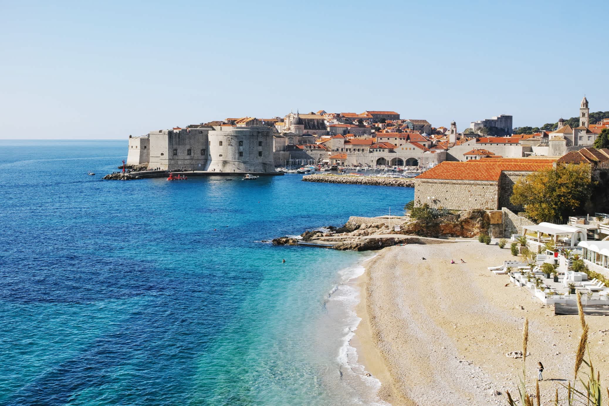 Strand von Dubrovnik von oben gesehen