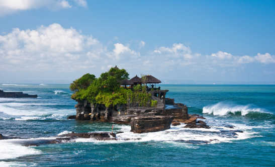 Tanah Lot Tempel bei Munduk auf Bali in Indonesien 