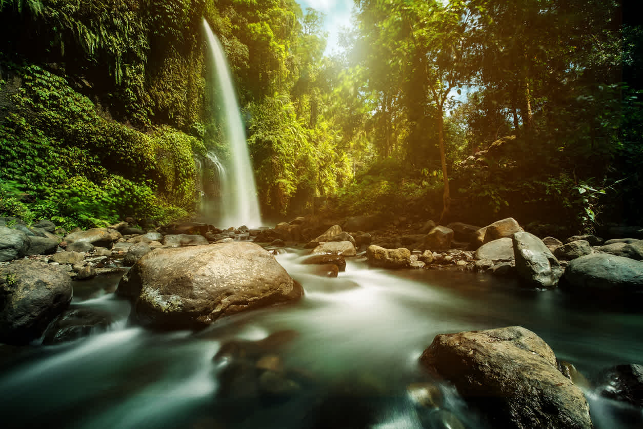 Sendang Gile Wasserfall auf Lombok, Bali, Indonesia