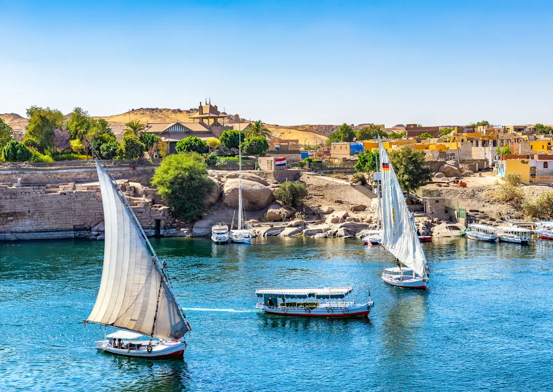 Ägypten, Assuan Boote auf dem Nil in Assuan.