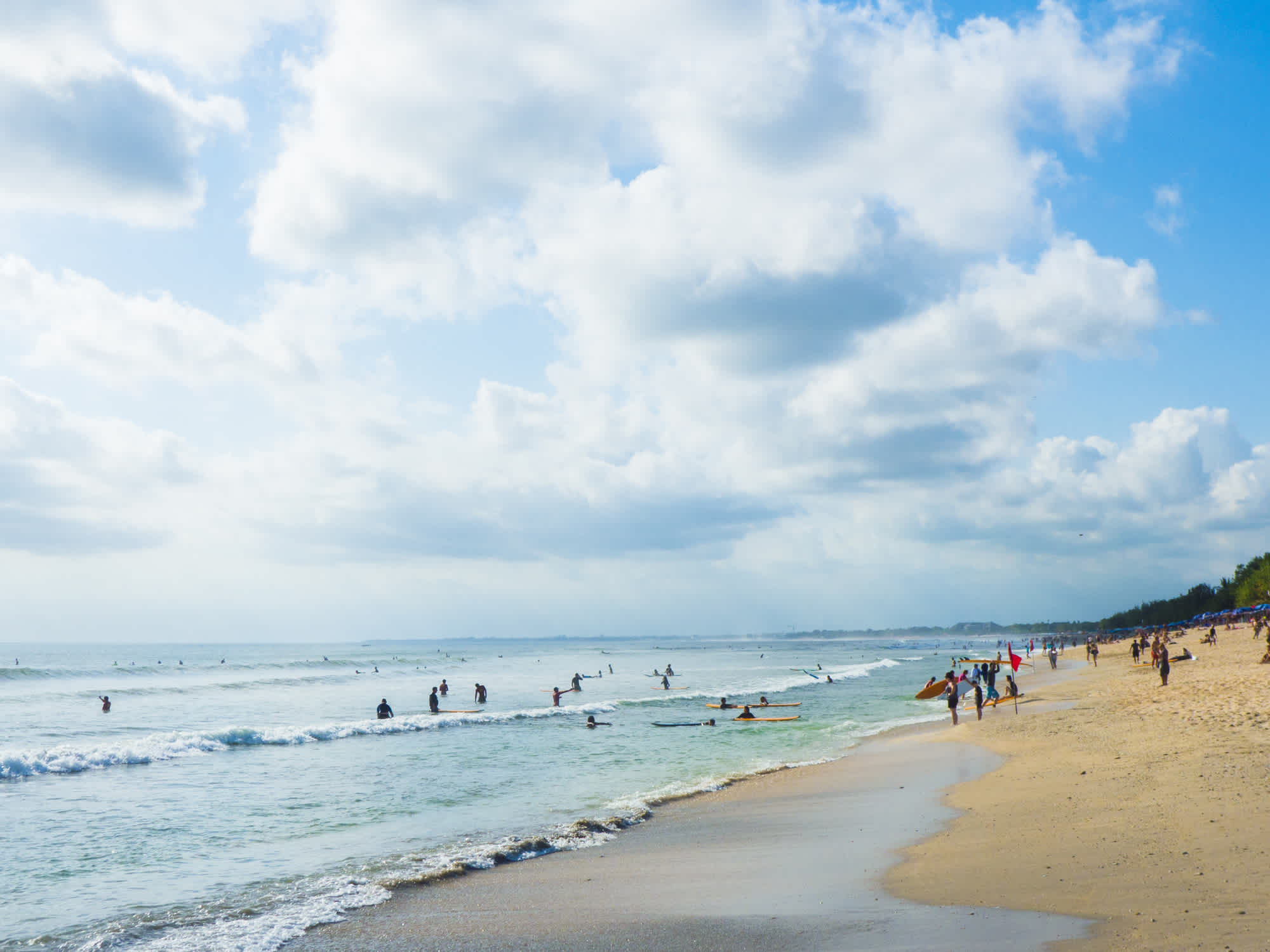 Vue sur la plage à Seminyak, Bali, Indonésie