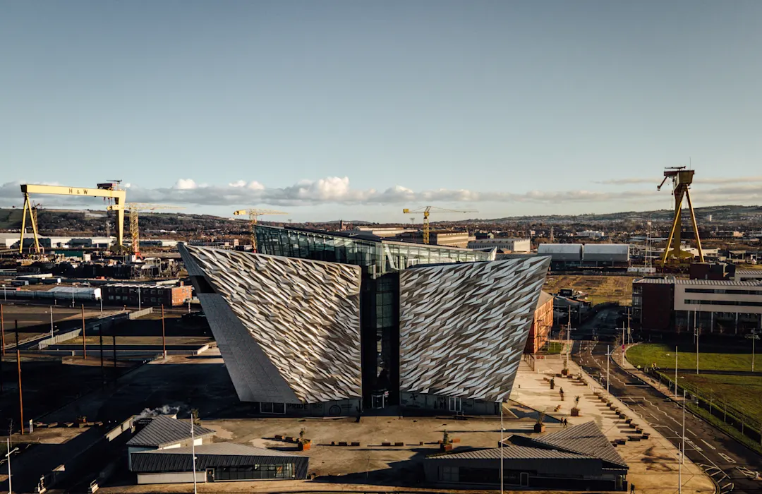 Europa Irland Belfast Titanic Museum Das Belfast Titanic Museum ist ein Muss bei einem Belfast Urlaub