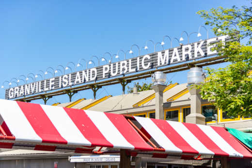 Faites une excursion à Granville Island pendant votre voyage à Vancouver.