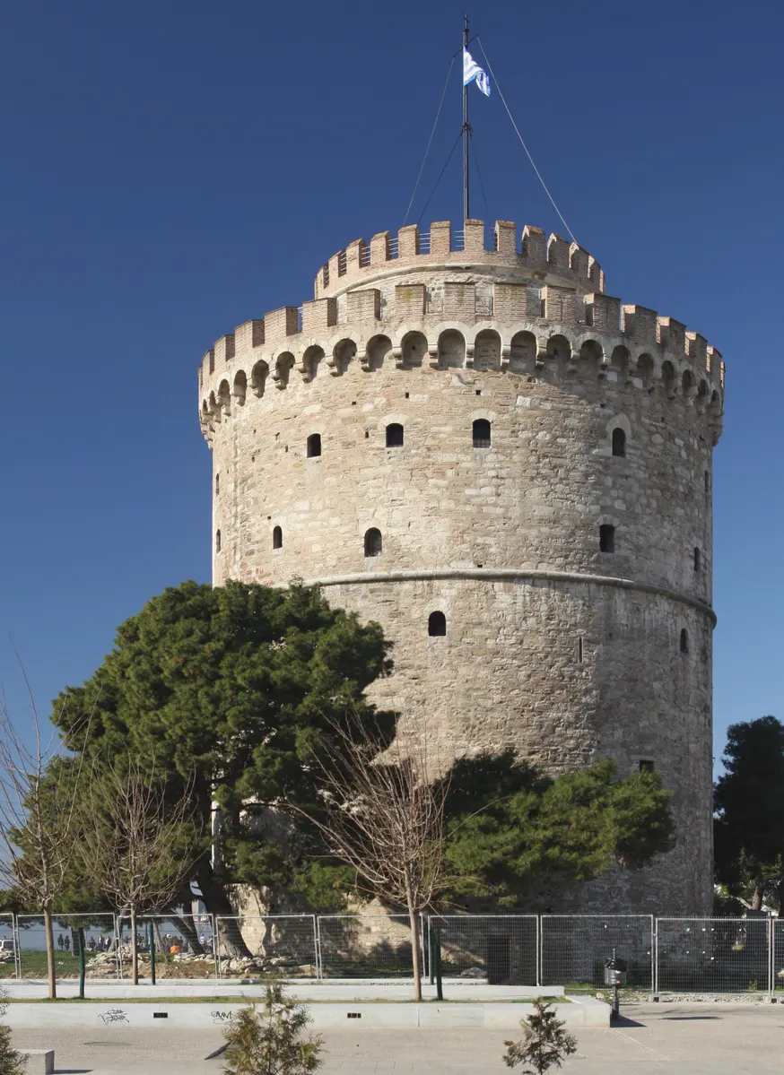Europa Griechenland Thessaloniki Weißer Turm Weißer Turm beim Thessaloniki Urlaub erleben