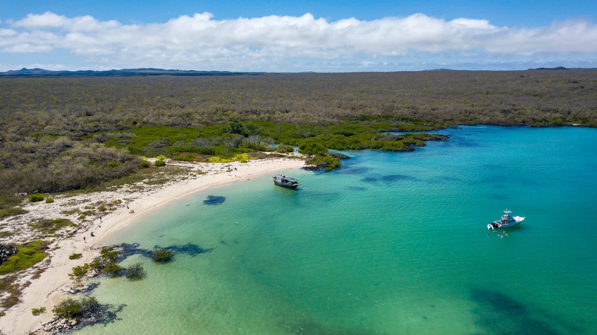 Blick auf den Strand Cerro Brujo, San Cristobal Island, Galapagos, Ecuador

