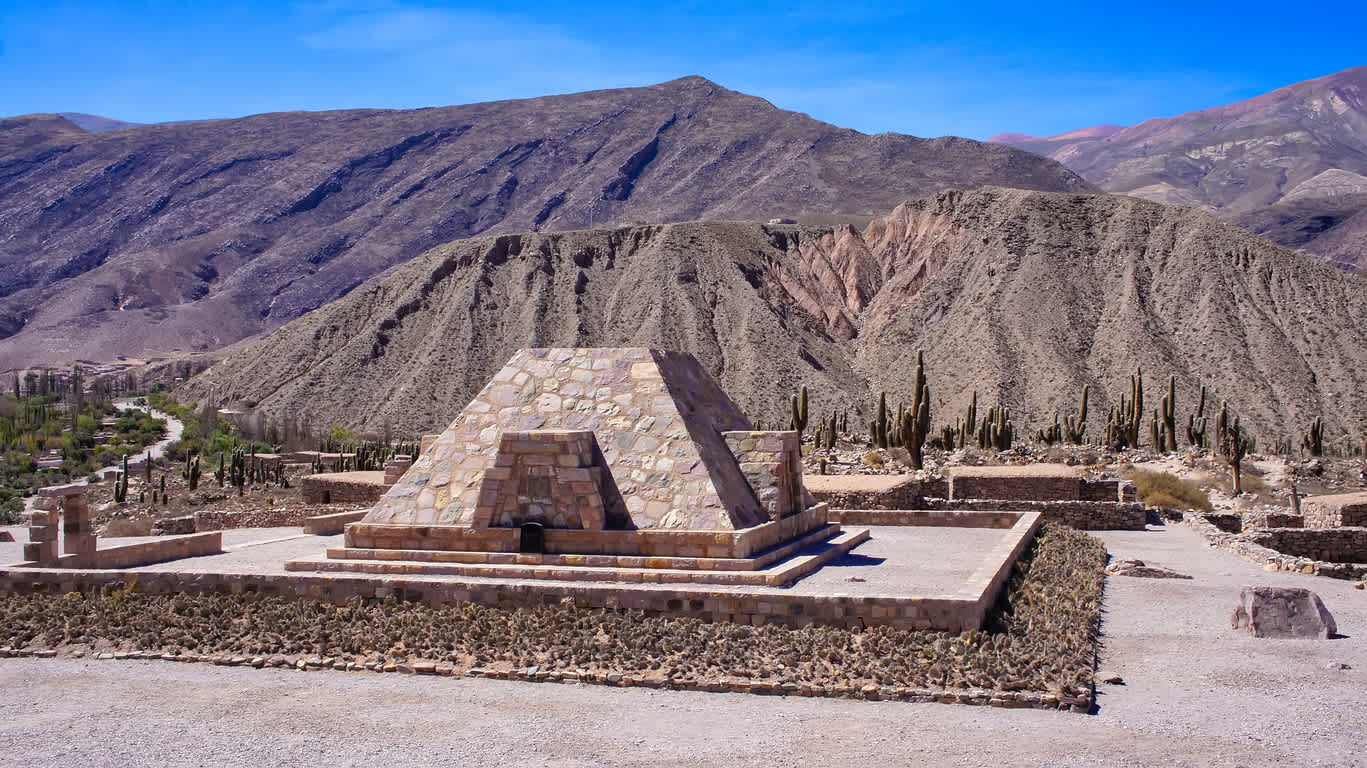 Ruinen im Dorf Tilcara bei Salta in Argentinien