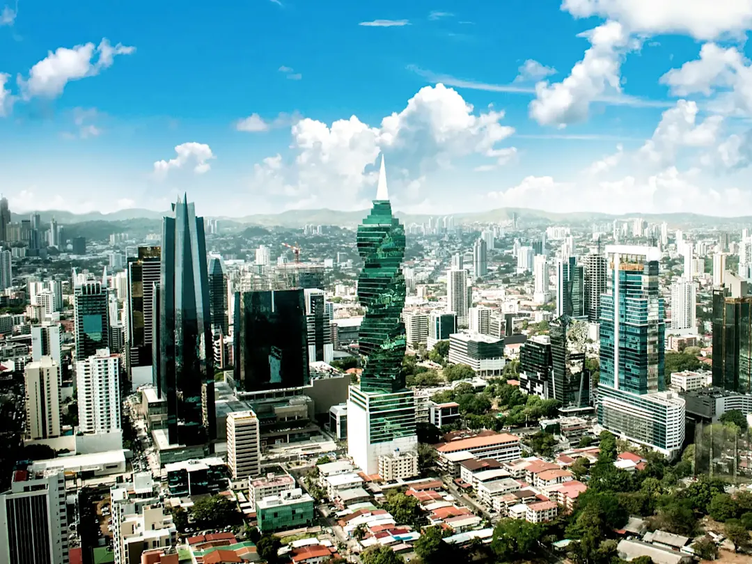 Skyline mit modernen Gebäuden, Panama-Stadt, Panamá, Panama.
