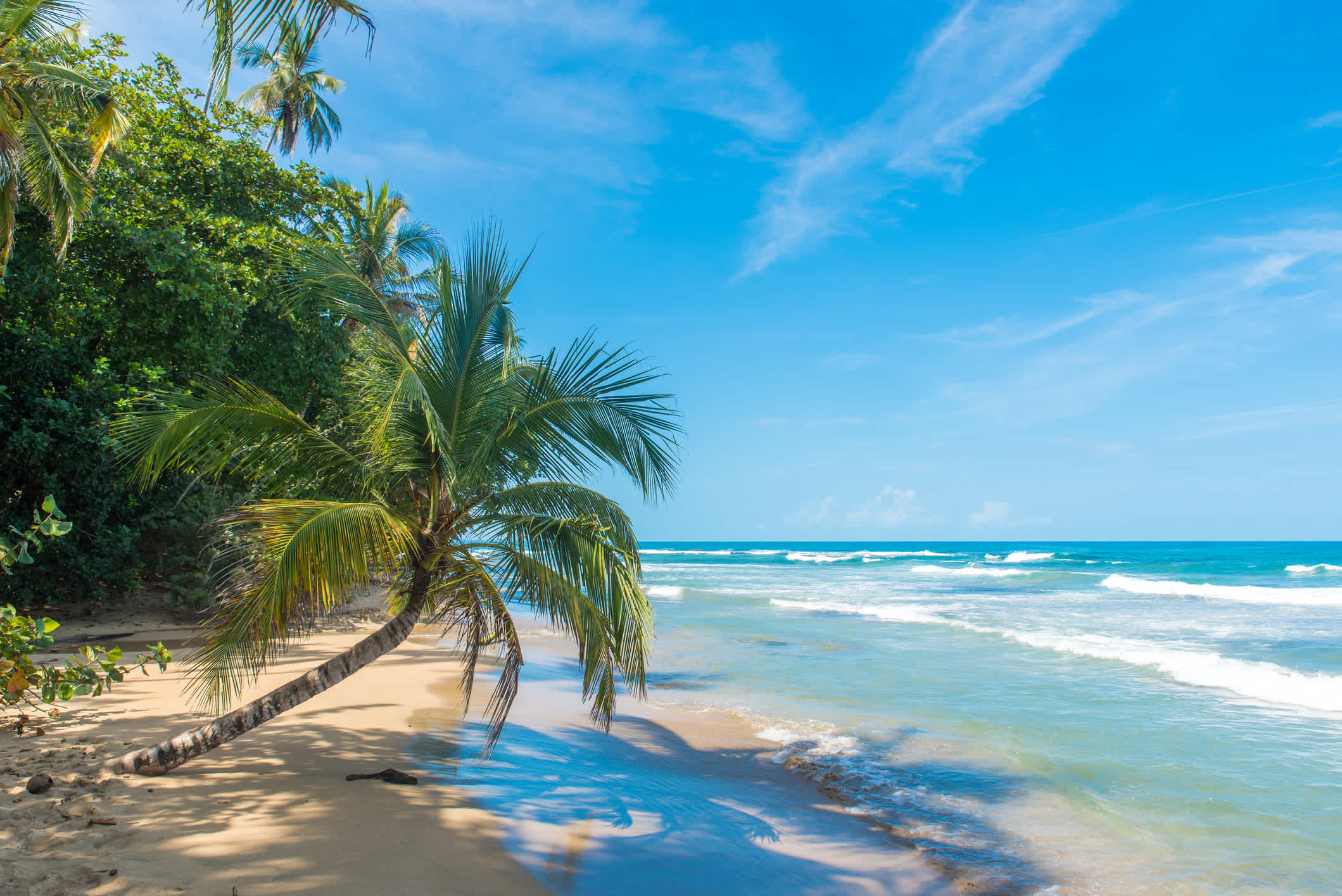 Blick auf den Playa Chiquita in der Nähe von Puerto Viejo, Costa Rica.