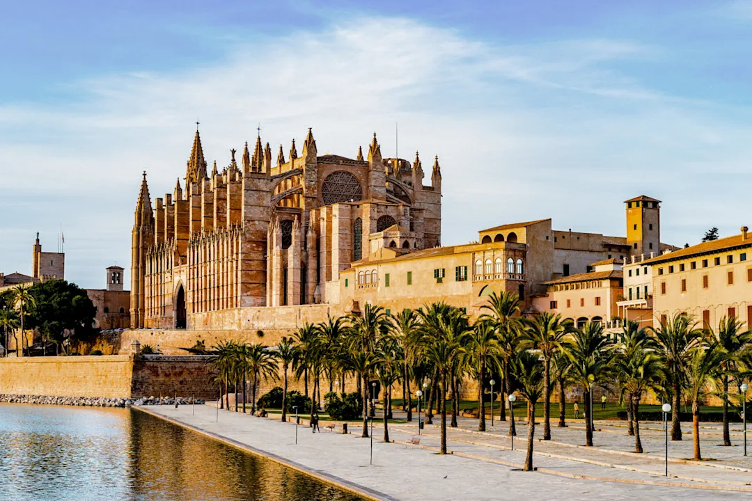 3 Week Spain Itinerary: 21 Days from Madrid to Mallorca