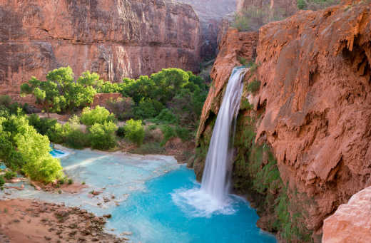 Havasu Falls in Arizona is een must-see tijdens een Grand Canyon vakantie met Tourlane.