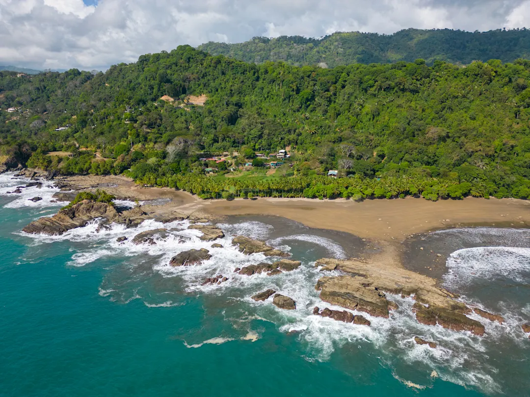 Plage sauvage