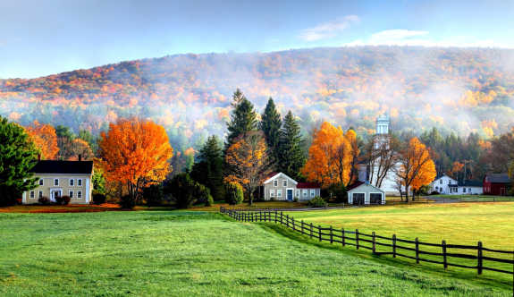 Blick auf die malerischen Berkshire Hills in Massachusetts in den USA

