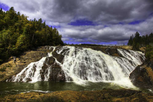 Die Wawa Wasserfälle des Lake Wawa in Ontario Kanada