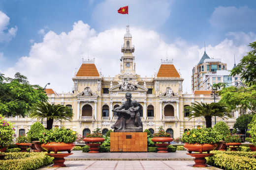 Palais classique de l'hôtel de ville à Hô Chi Minh-Ville, au Vietnam.