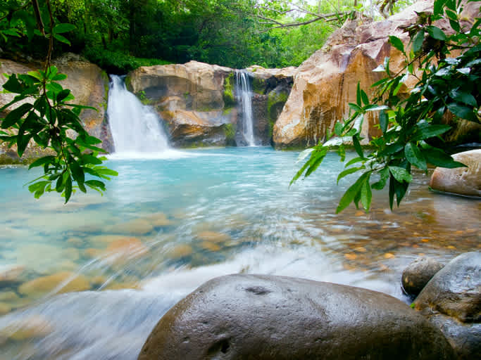 Faites une randonnée dans le magnifique parc Rincón de la Vieja pendant votre voyage au Costa Rica