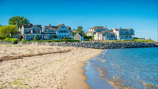 Strand- und Strandhäuser in Chatham, Cape Cod, Massachusetts, USA

