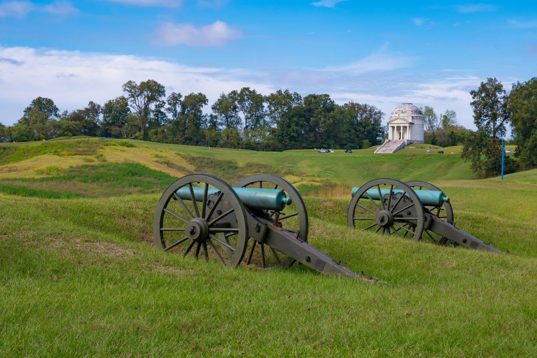 Kanonen aus dem Bürgerkrieg im Vicksburg National Military Park in Vicksburg, Mississippi, USA.