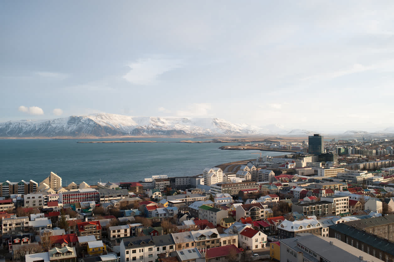 Der Berg Esja in Reykjavík ist ein Muss für bei einer Island Reise