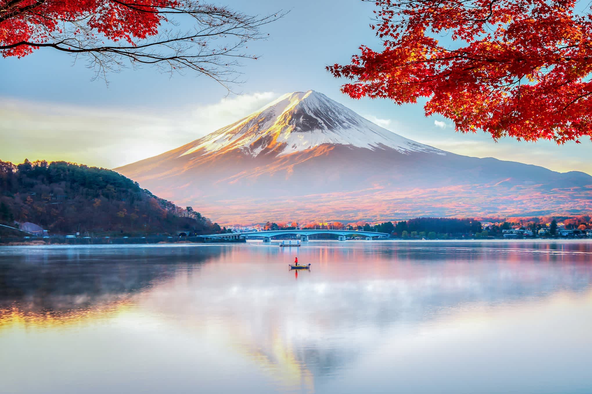 Lac Kawaguchiko avec le Mont Fuji en arrière-plan