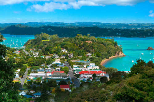 Direction la capitale de la Bay Of Island à Paihia, où vous pourrez visiter 112 îles pendant votre séjour en Nouvelle-Zélande.
