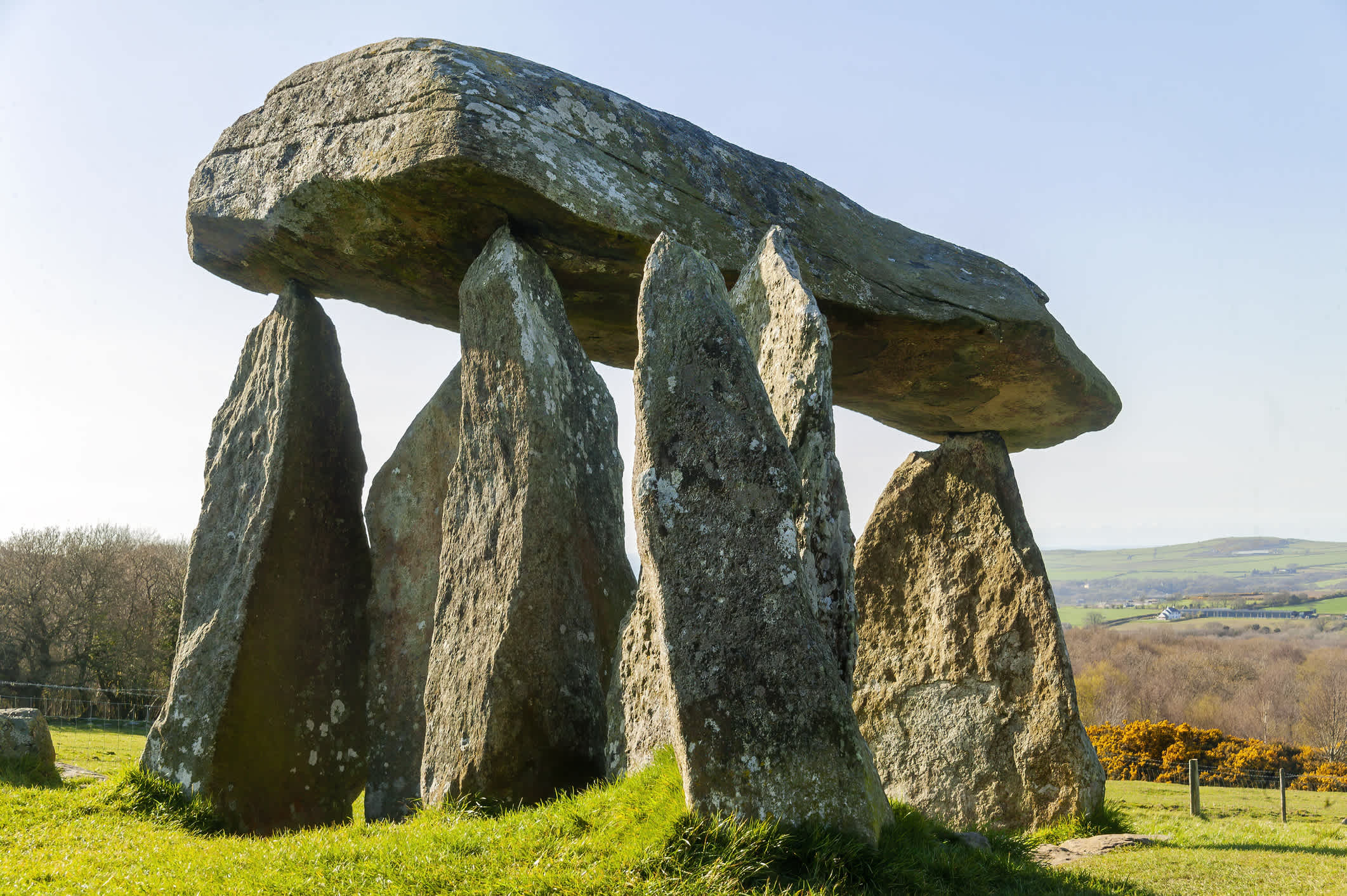 Pentre Ifan prähistorische megalithische Steingrabkammer im Pembrokeshire Coast Nationalpark, Wales, Großbritannien.