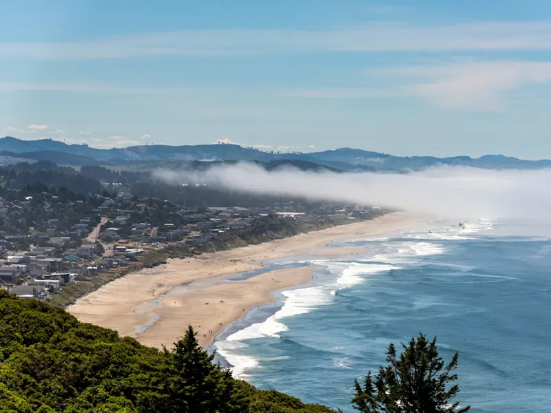 Schöne Aussicht auf die Küste und den Strand von Oregon, USA. 